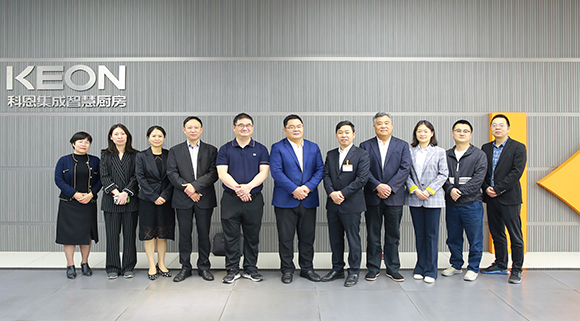 嵊州市政協(xié)副主席裘慶軍一行蒞臨科恩參觀指導(dǎo)！